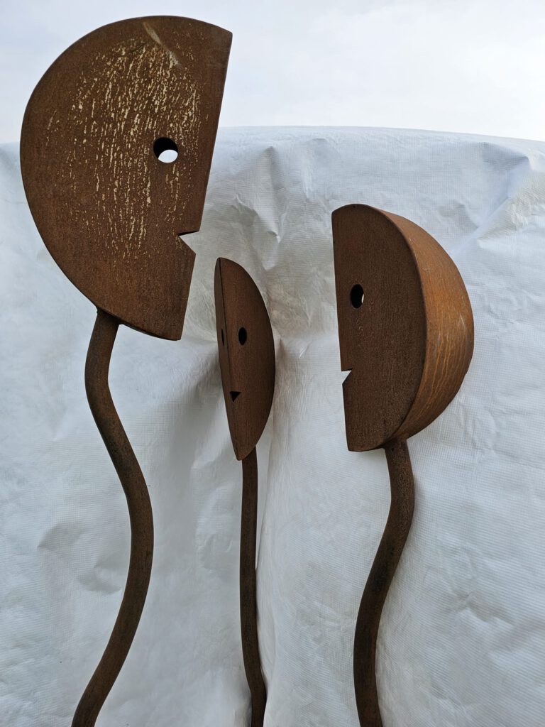 3 Köpfe.